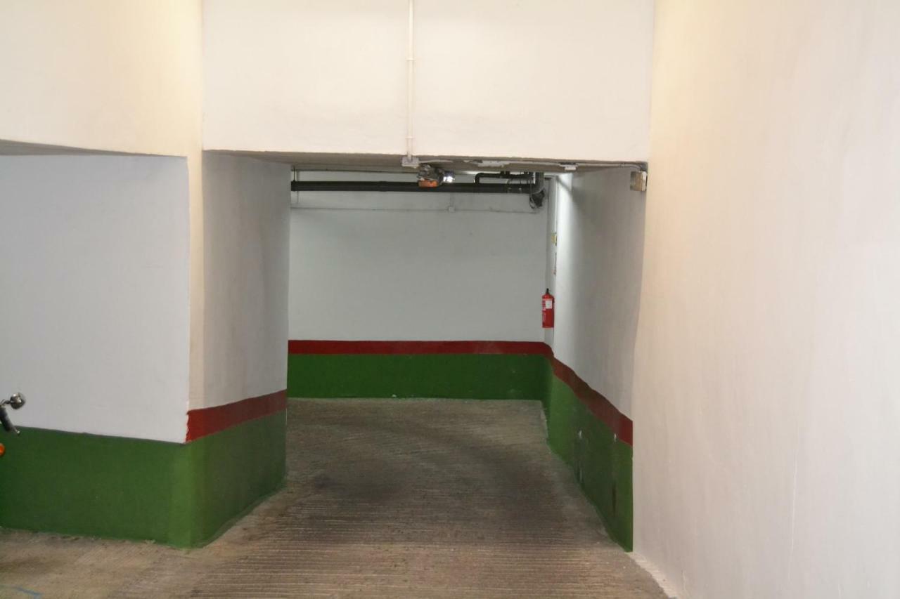 Sherryflat Caballeros - Parking ヘレス エクステリア 写真